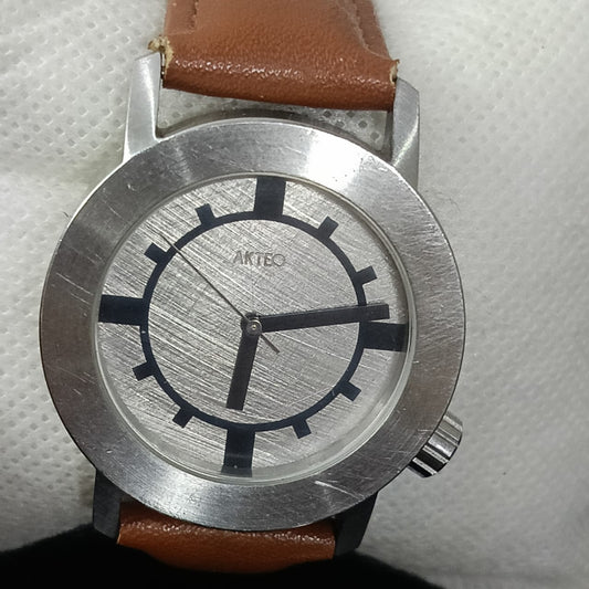 Montre akteo France rare vintage original