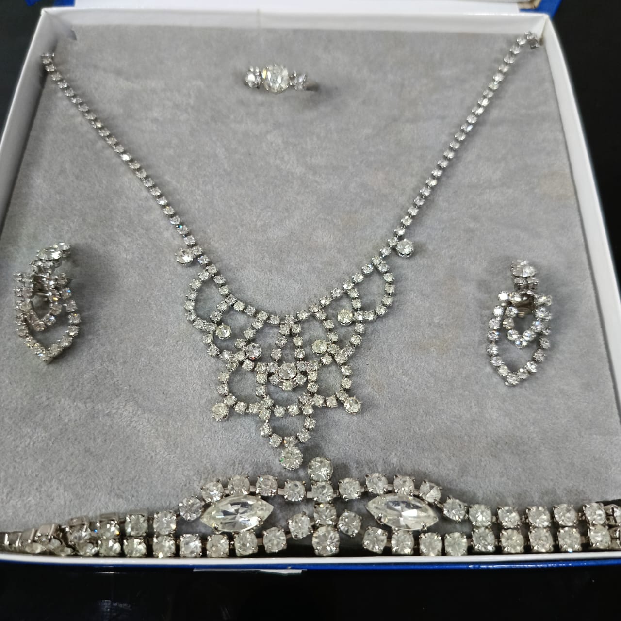 Ancien parure en plaqué or blanc vintage