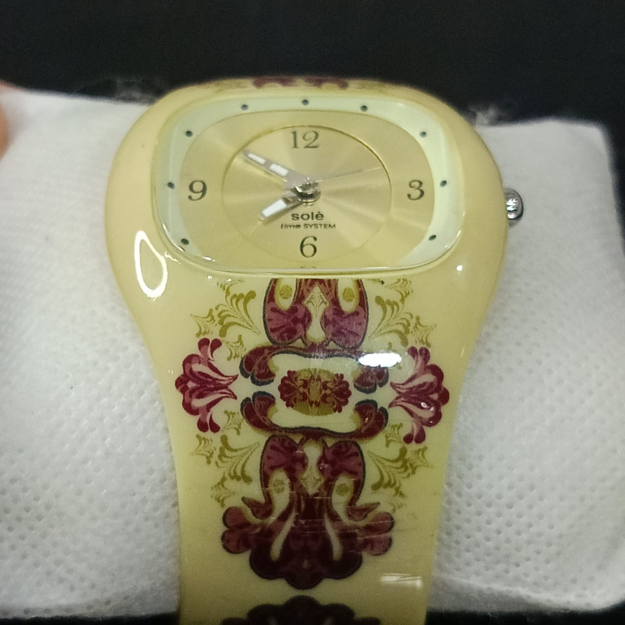 Montre solé femme original Quartz