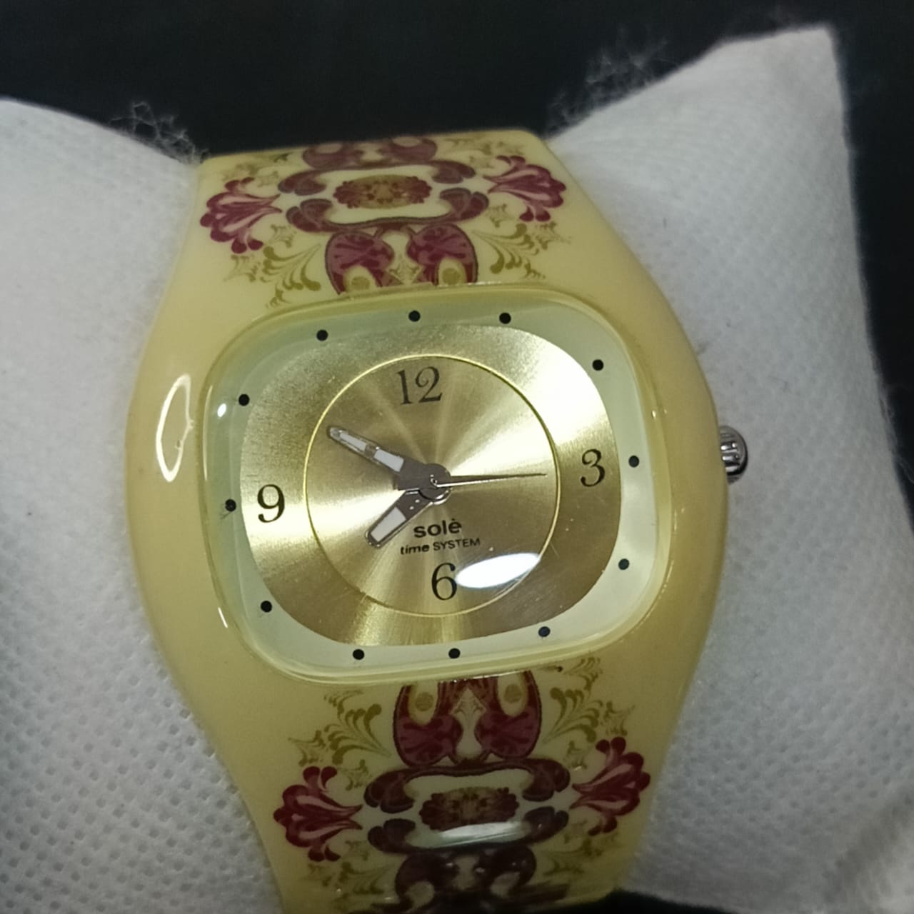 Montre solé femme original Quartz