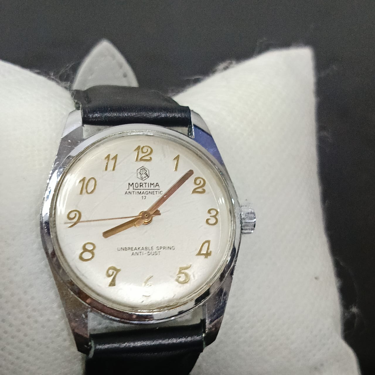 Montre mortima mécanique vintage