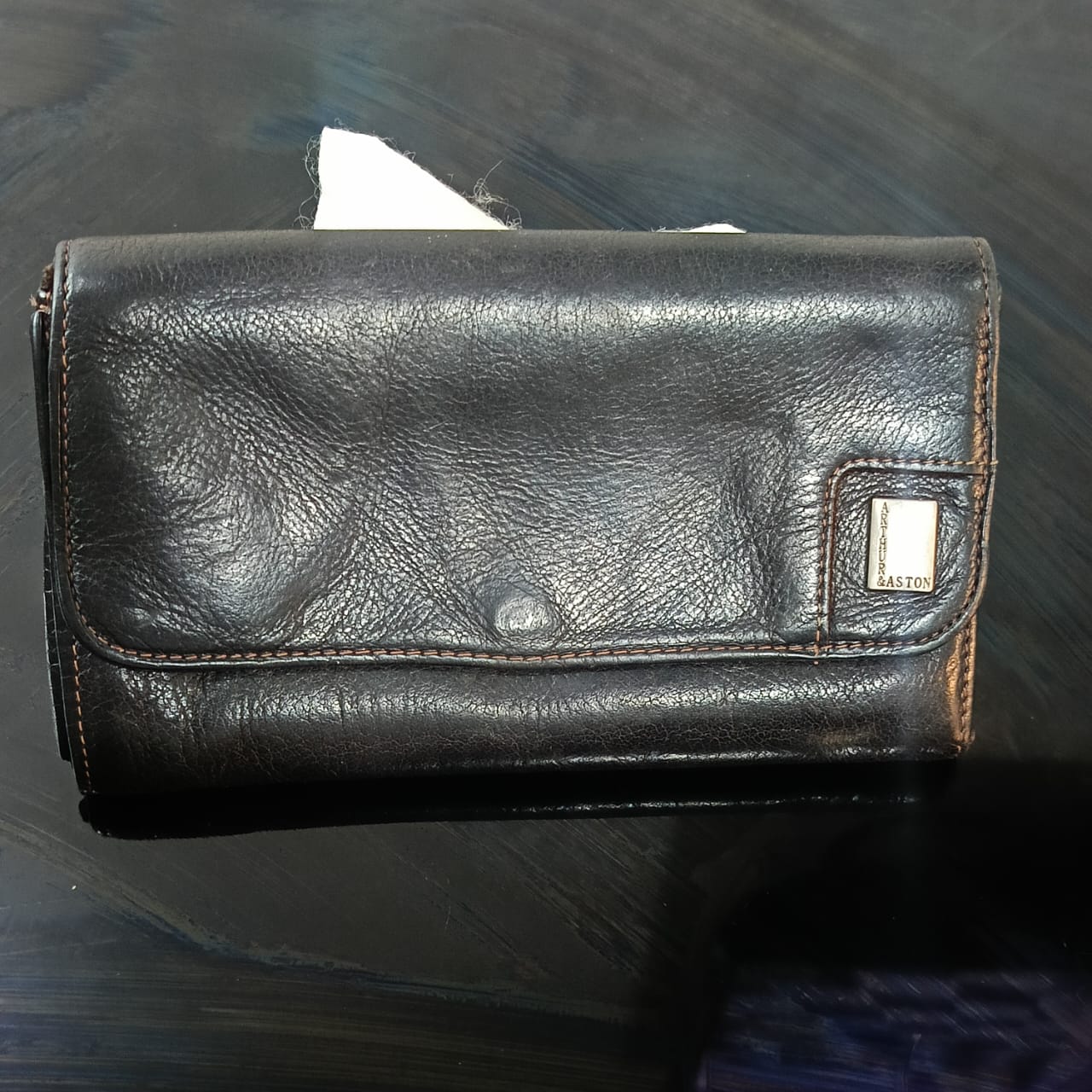 Portefeuille Arthur et Aston en cuir vintage original