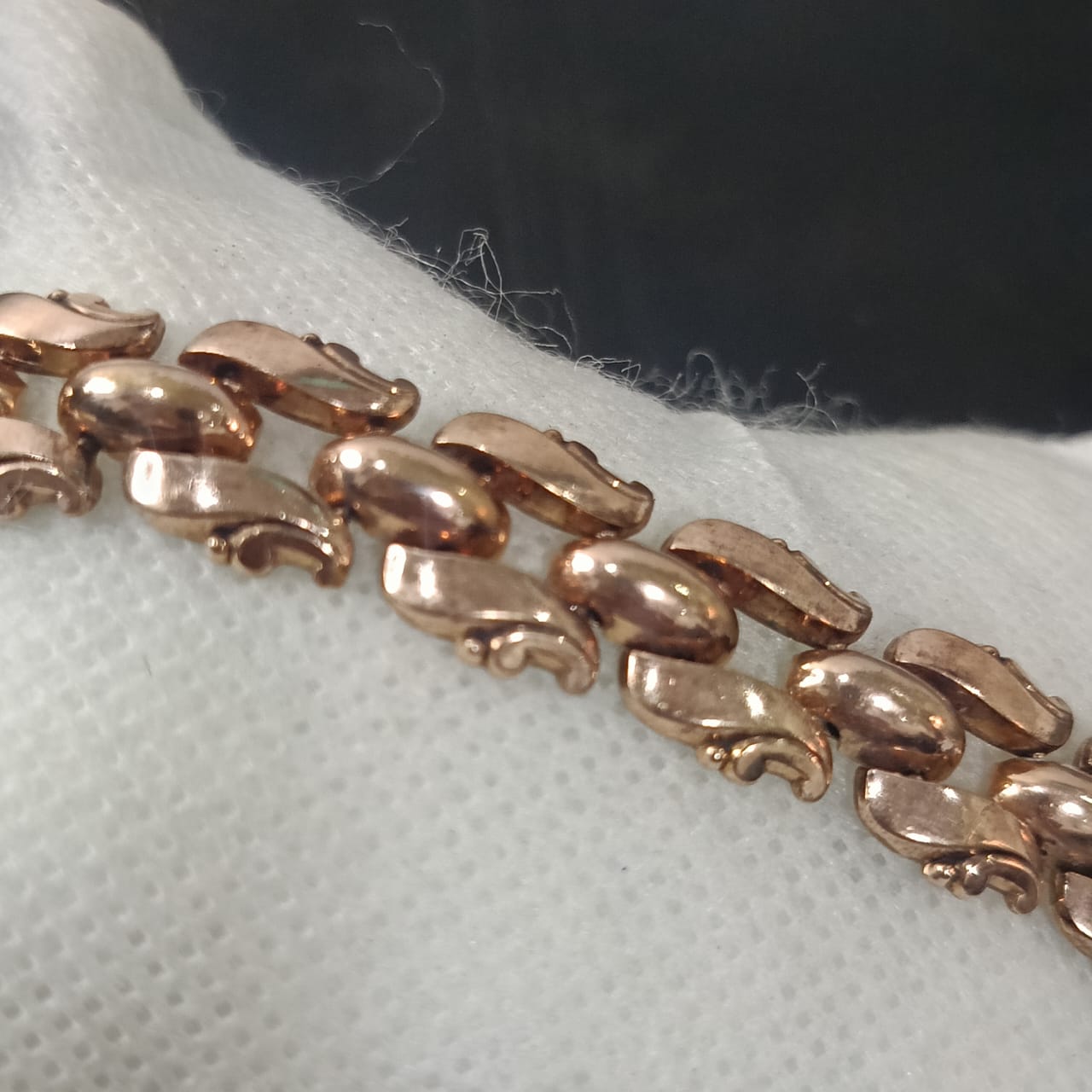 سوار بلاكي فرنسي أحمر تحفة عتيق حر