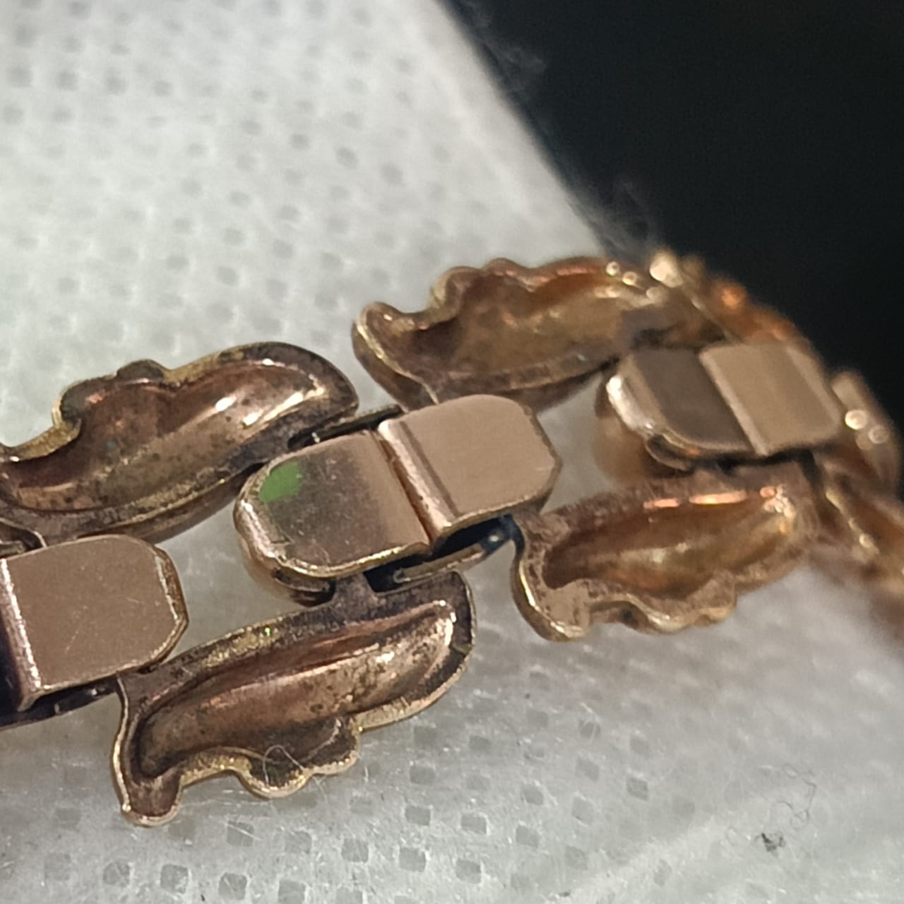 سوار بلاكي فرنسي أحمر تحفة عتيق حر