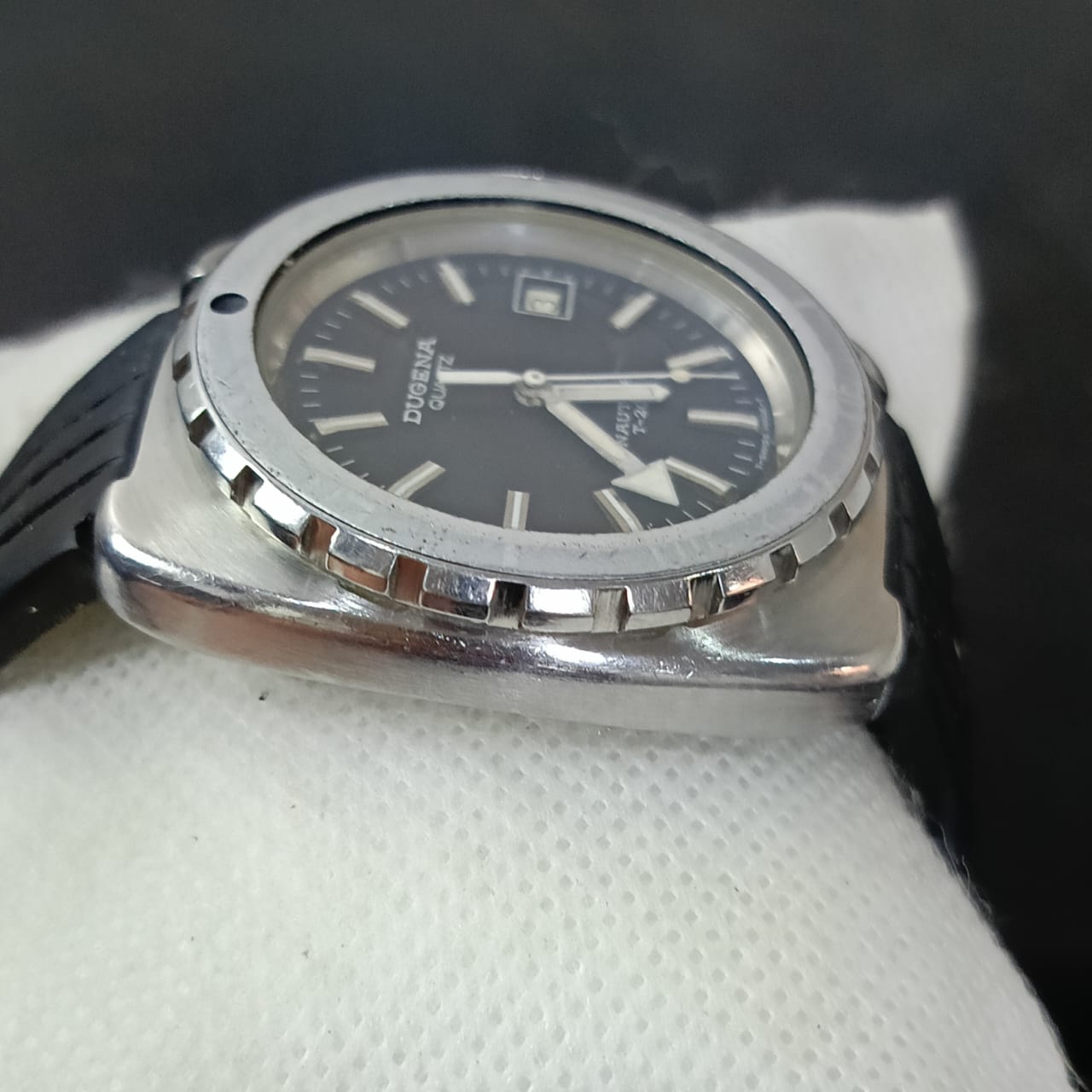 Montre dugzna Quartz original