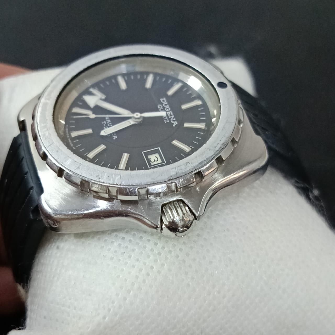 Montre dugzna Quartz original