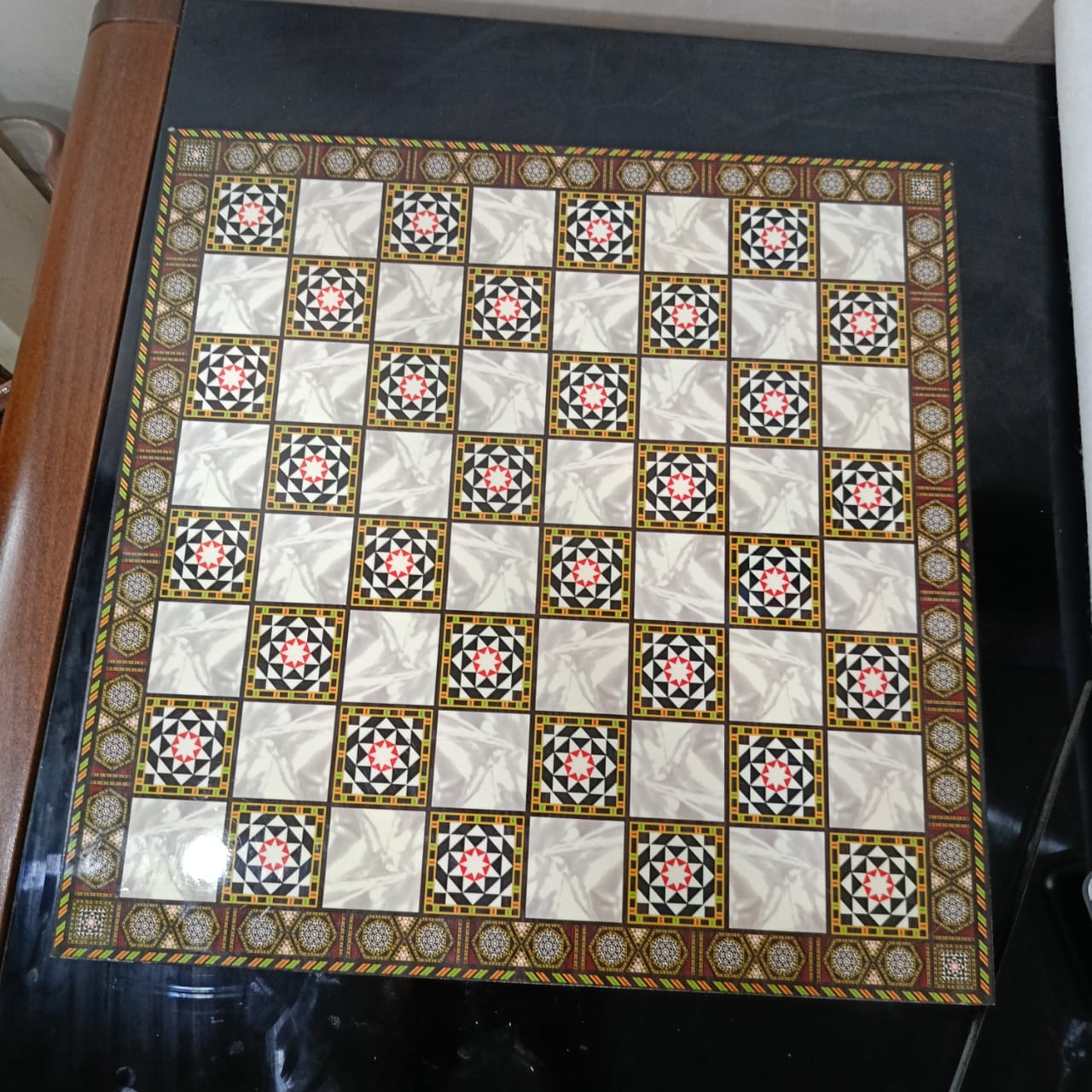 لوح شطرنج تحفة