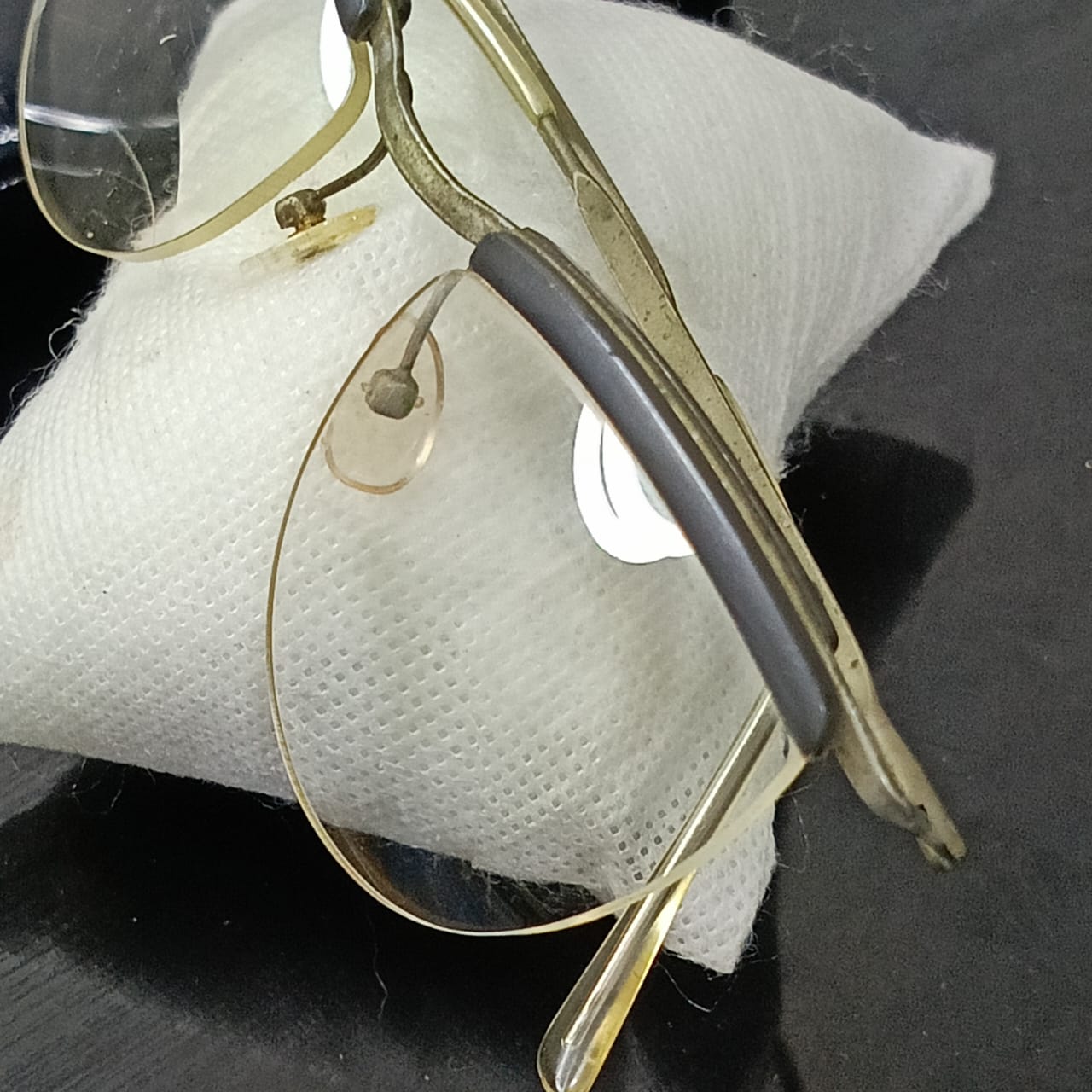Cadre du lunette vintage