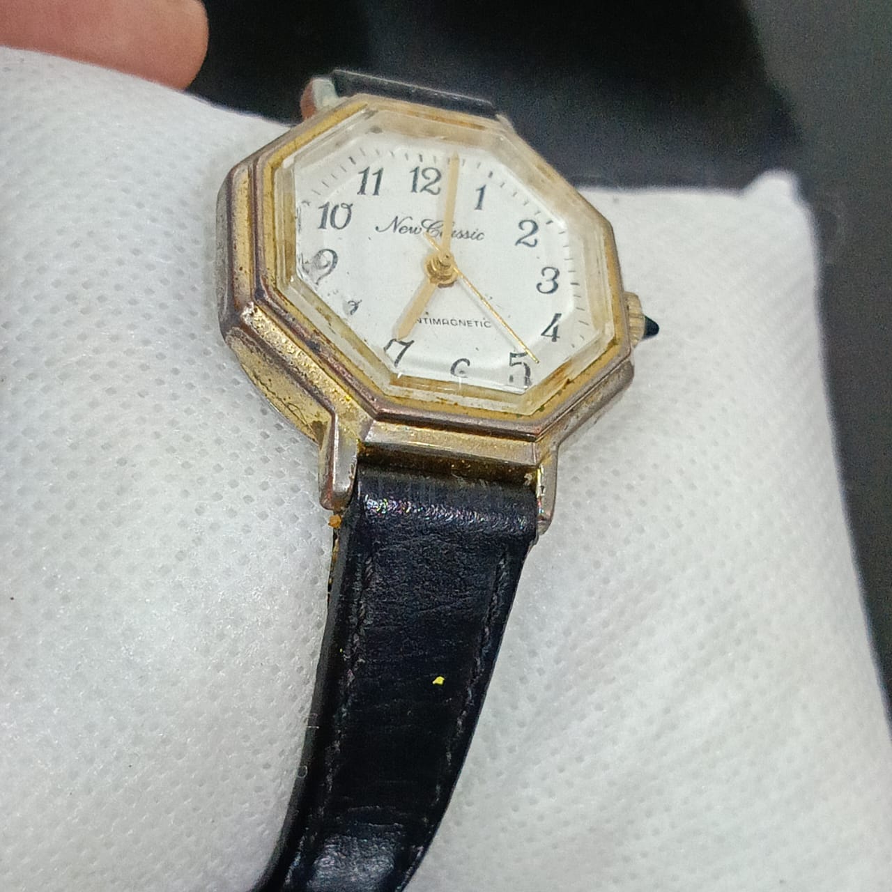 Montre new classic automatique original femme