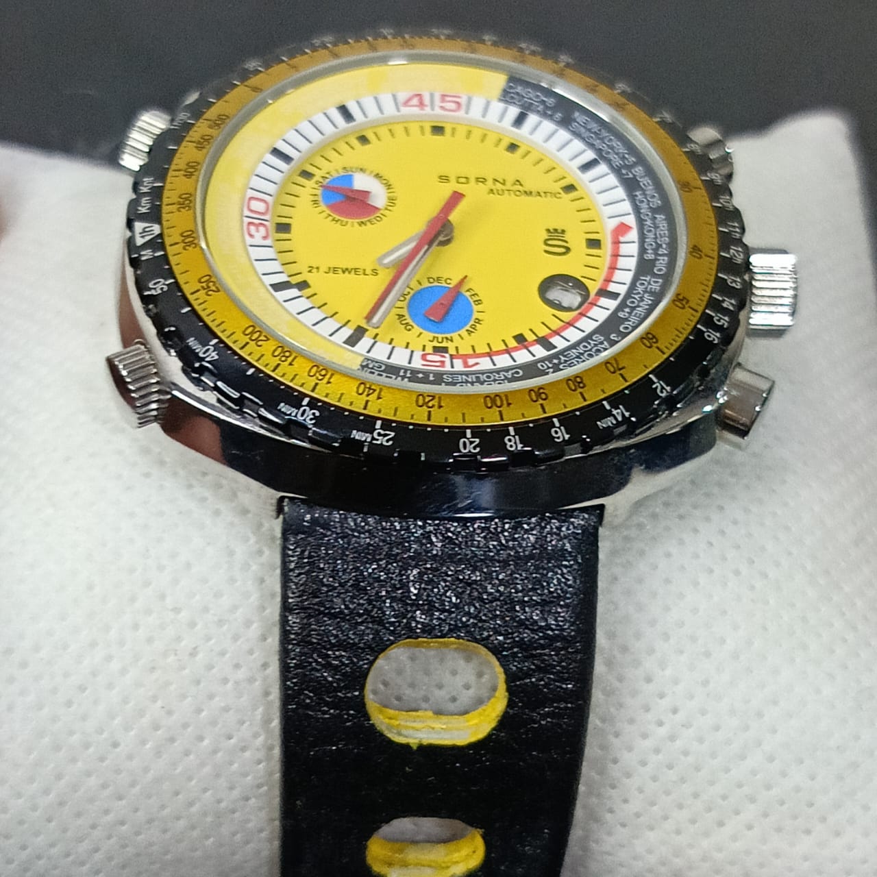 Montre sorna automatique original neuf