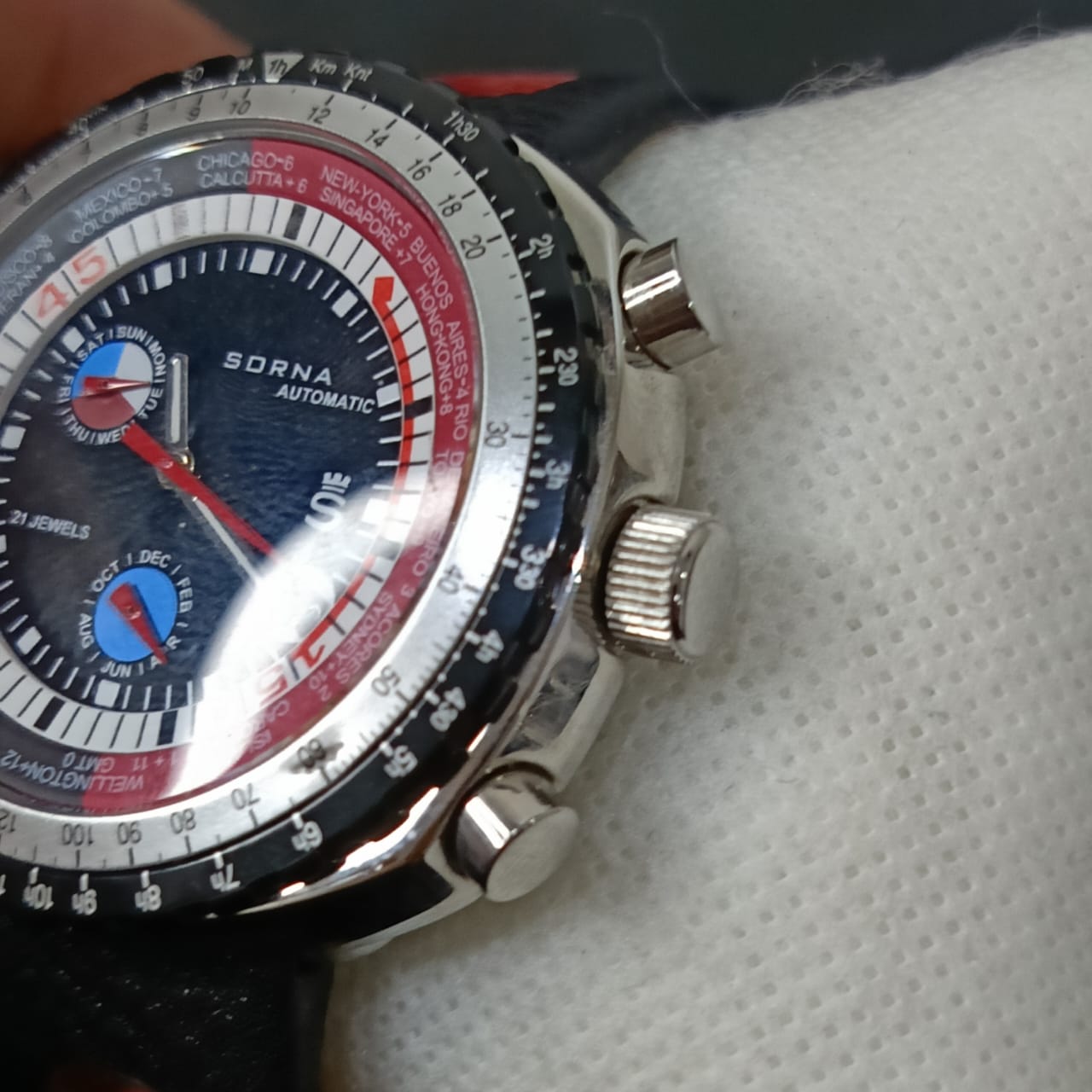 Montre sorna automatique original neuf