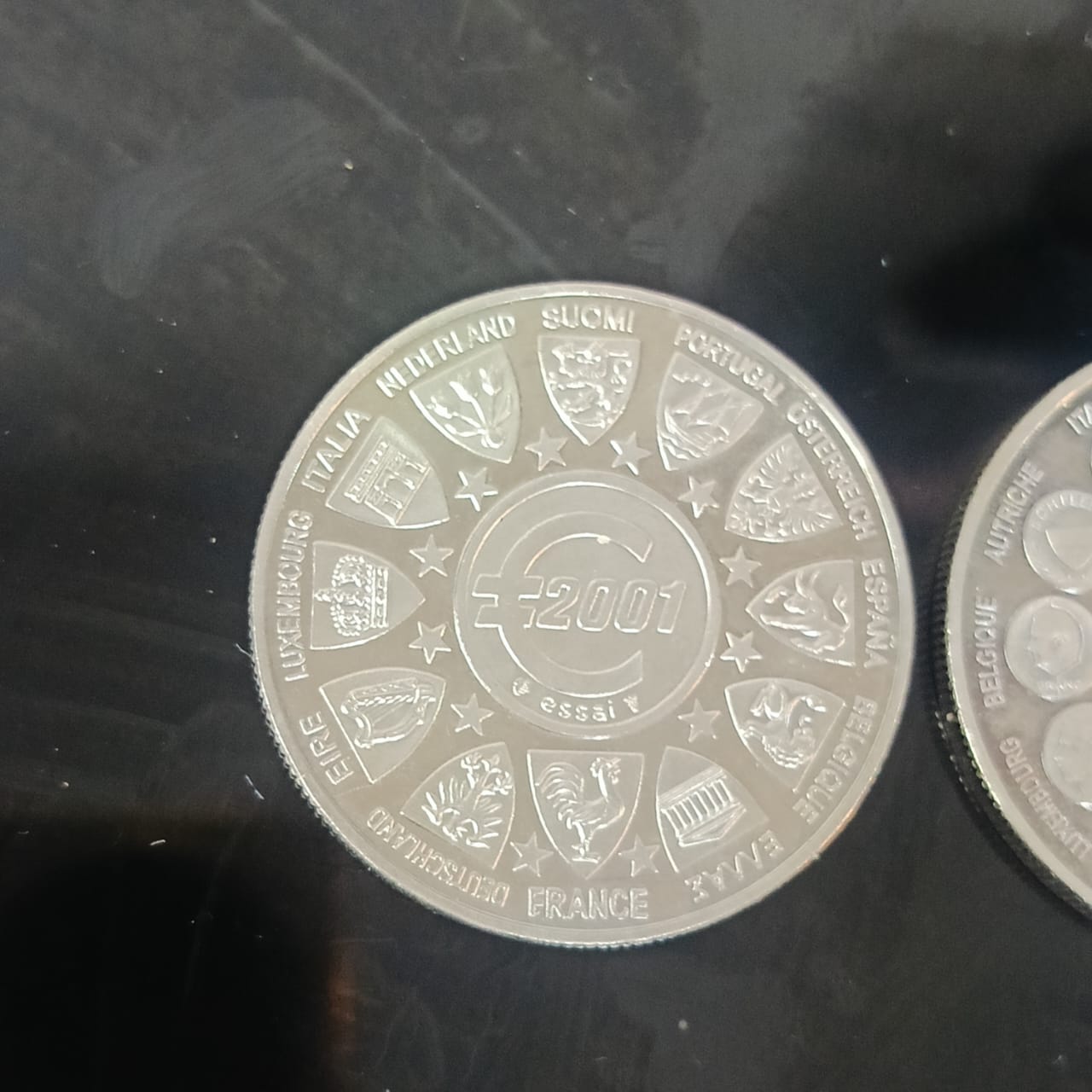 02 pièce monnaie essayer