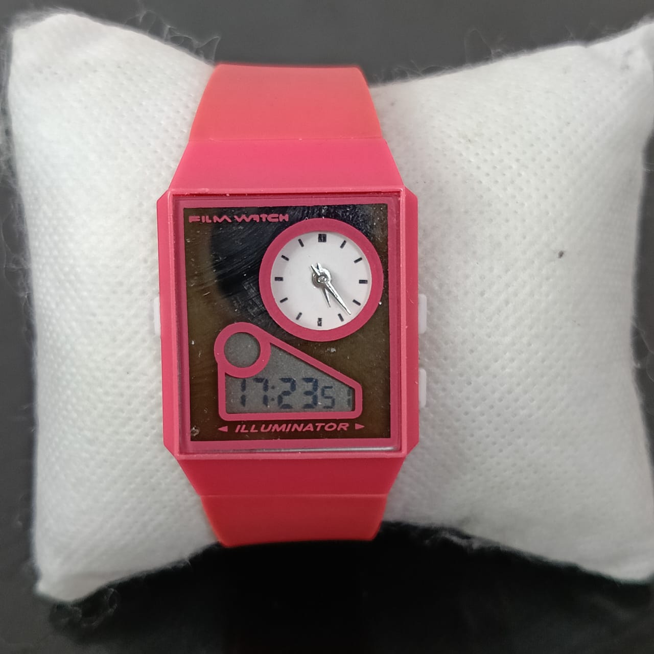 Montre film witch femme original Quartz