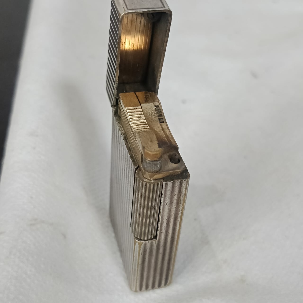 Briquet Dupont argenté antique