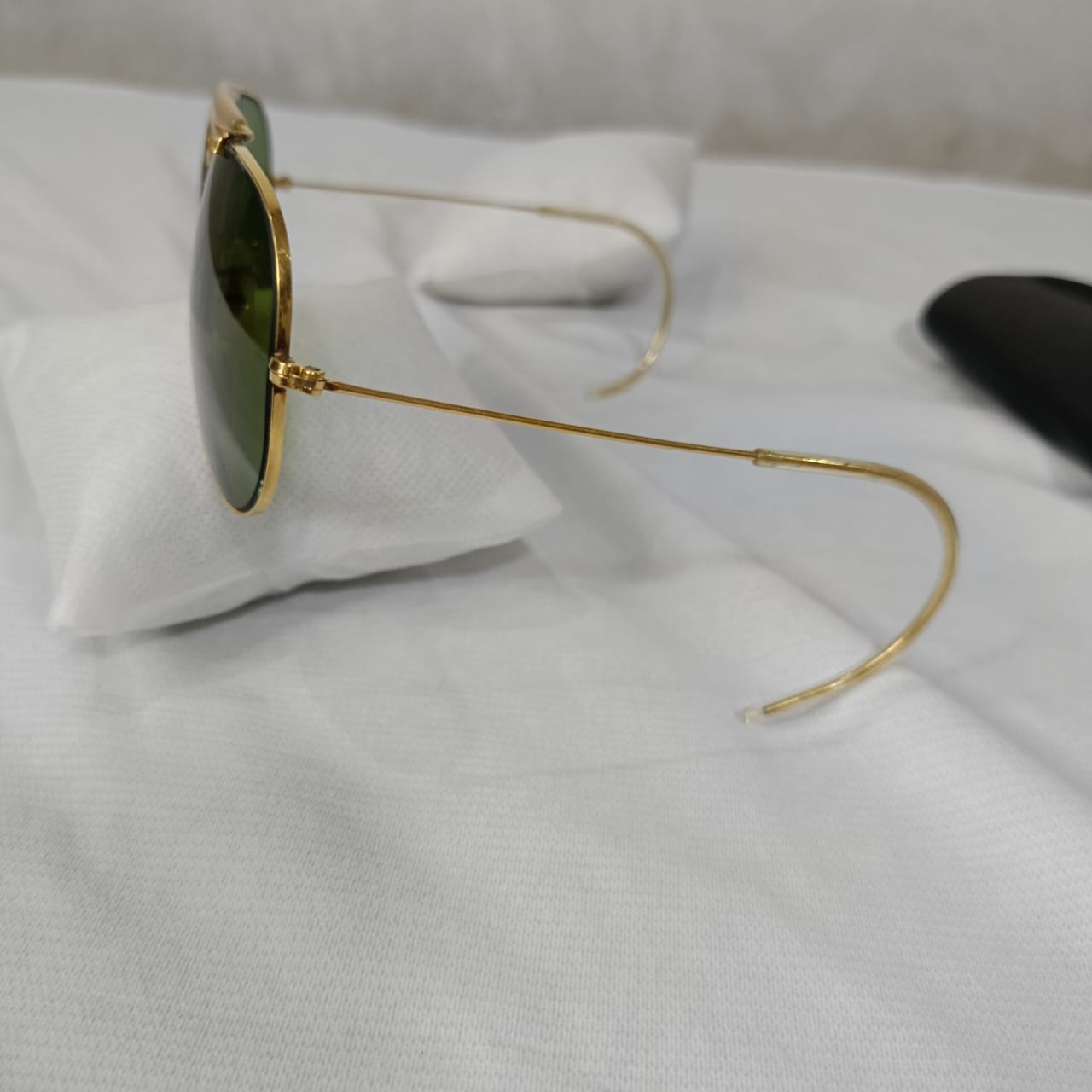 Lunette Gucci homme original en plaqué or