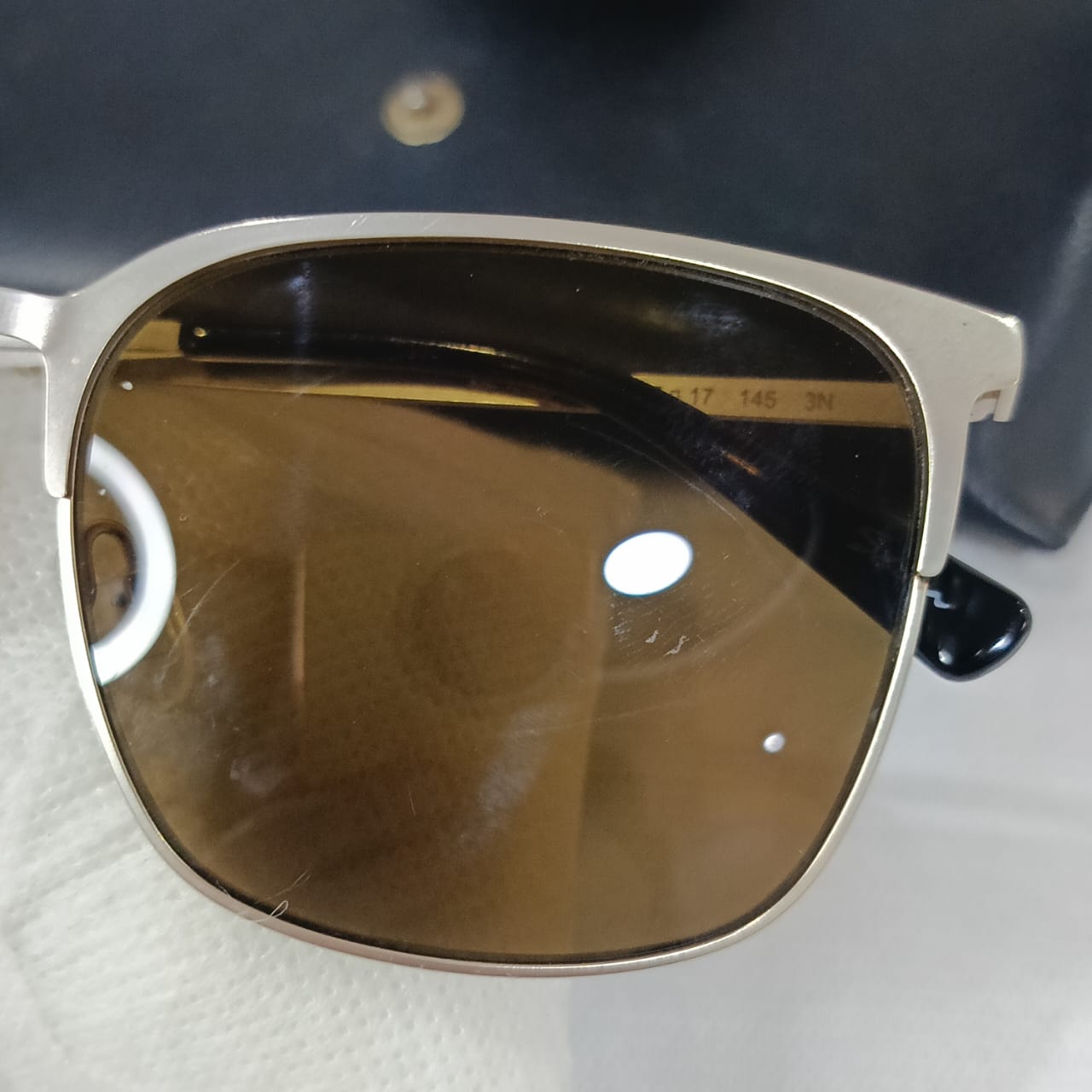 Lunette scen original
