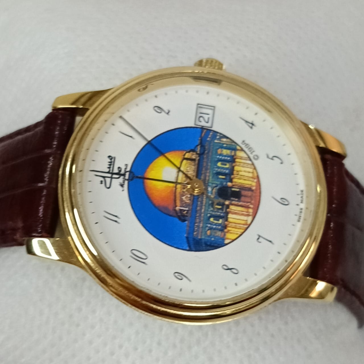 Montre muslima مسلمة automatique suisse original en plaqué or 10m