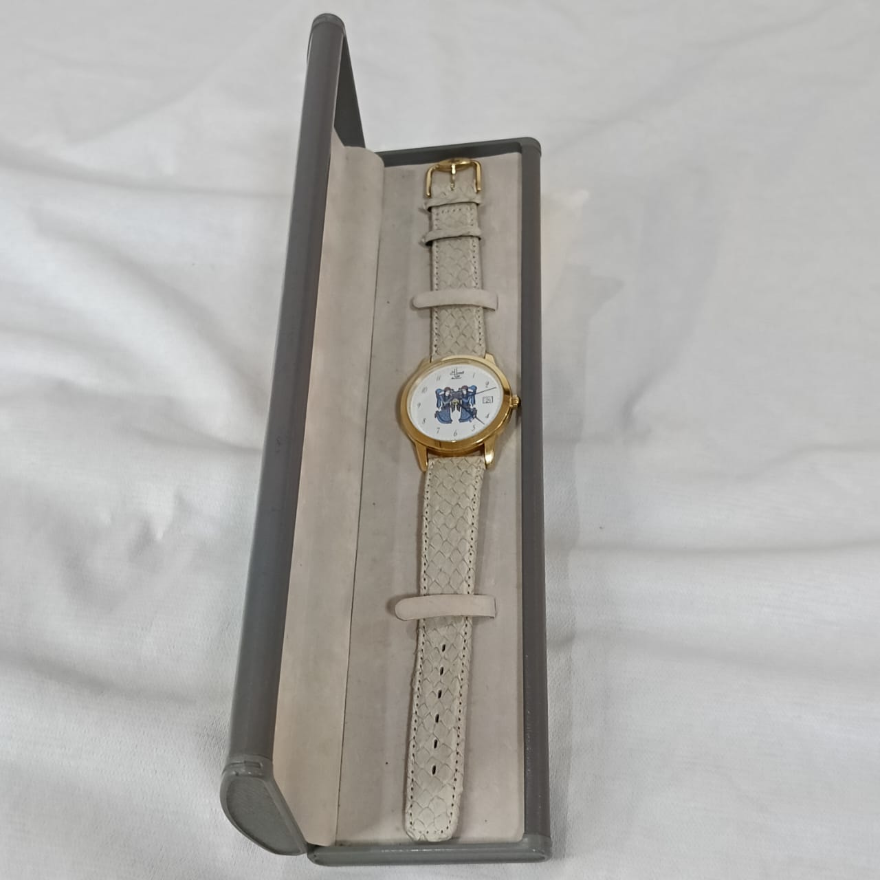 Montre muslima مسلمة automatique suisse original en plaqué or 10m