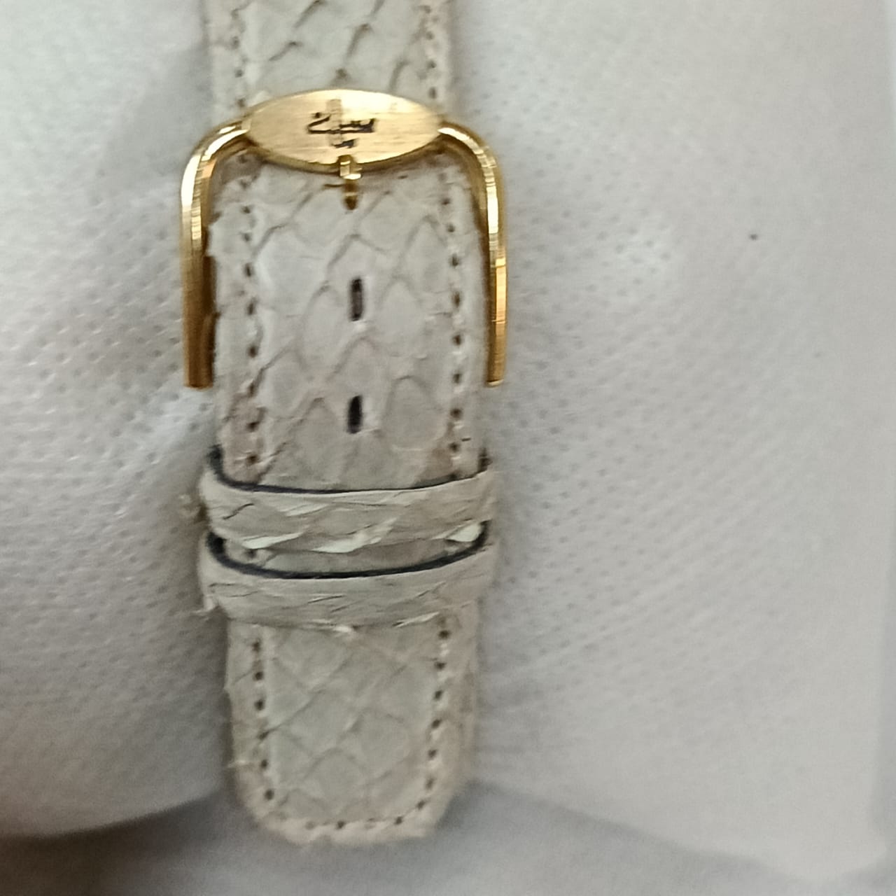 Montre muslima مسلمة automatique suisse original en plaqué or 10m