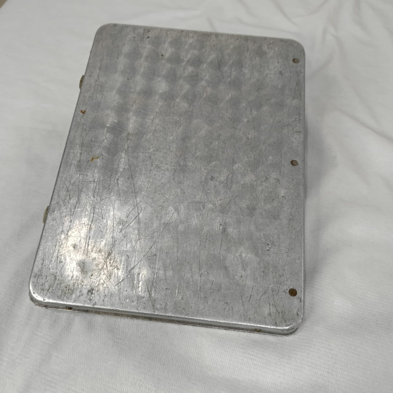 Ancien coffre acier inoxydable vintage original