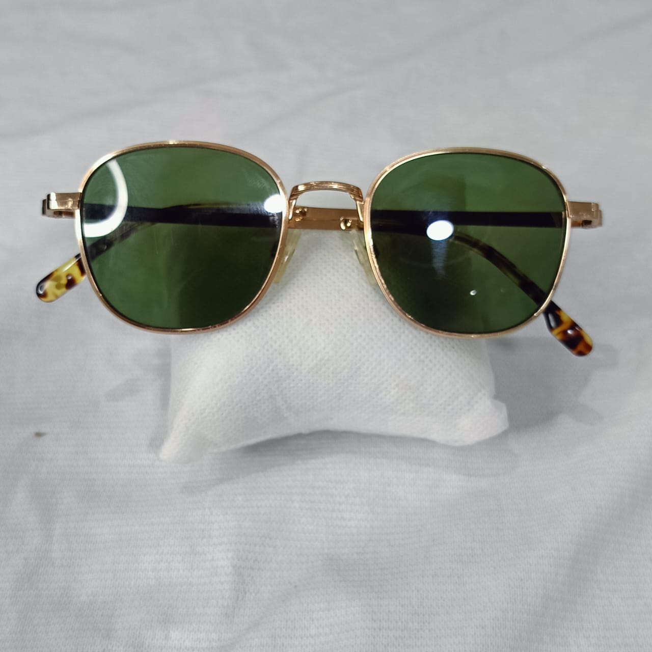 Lunette original en plaqué or vintage
