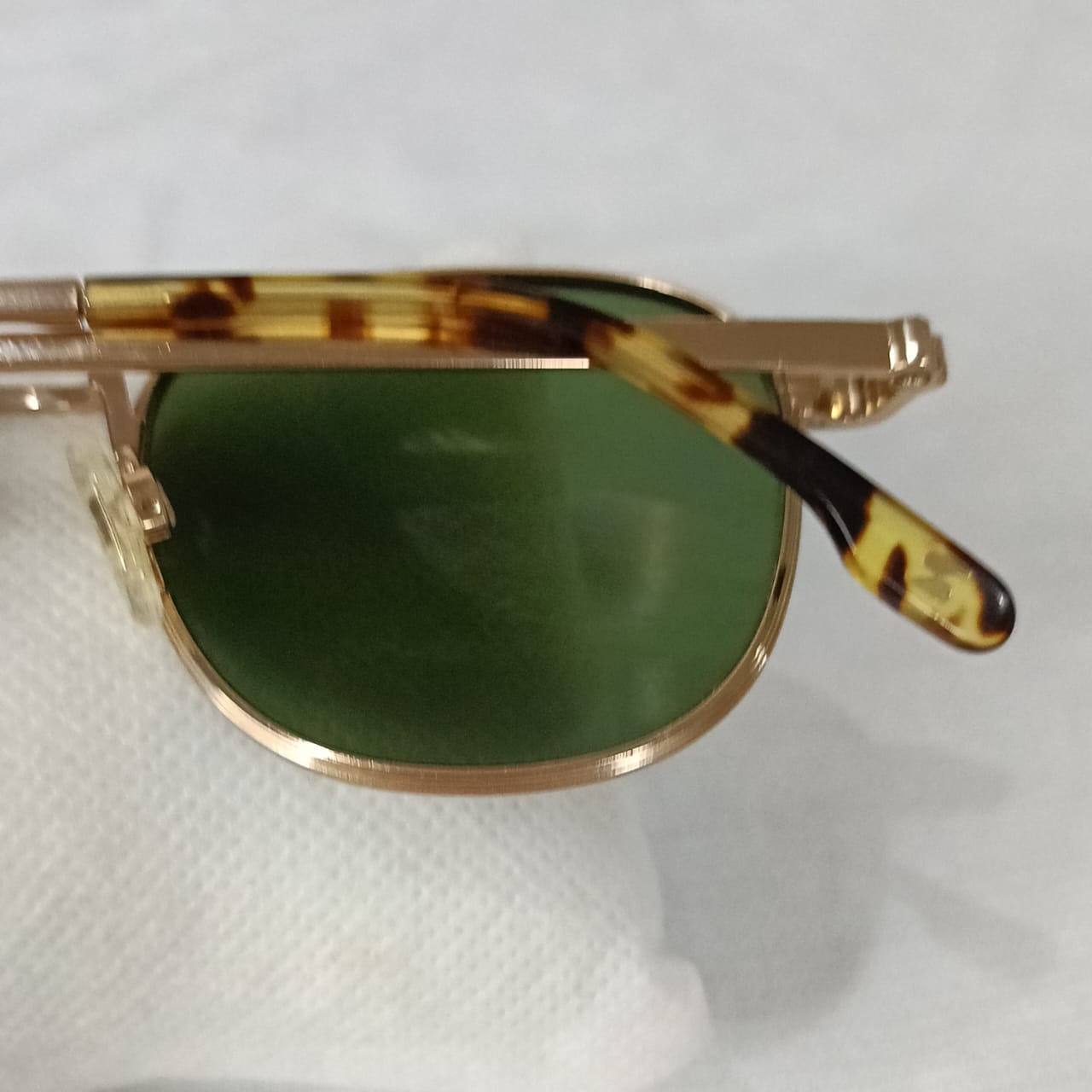 Lunette original en plaqué or vintage