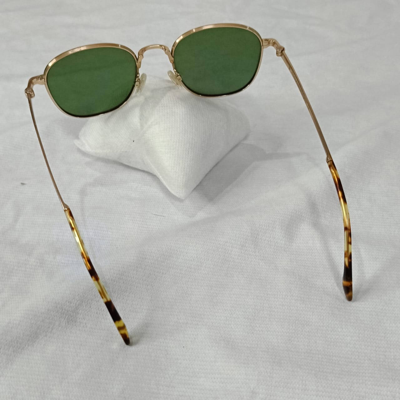 Lunette original en plaqué or vintage