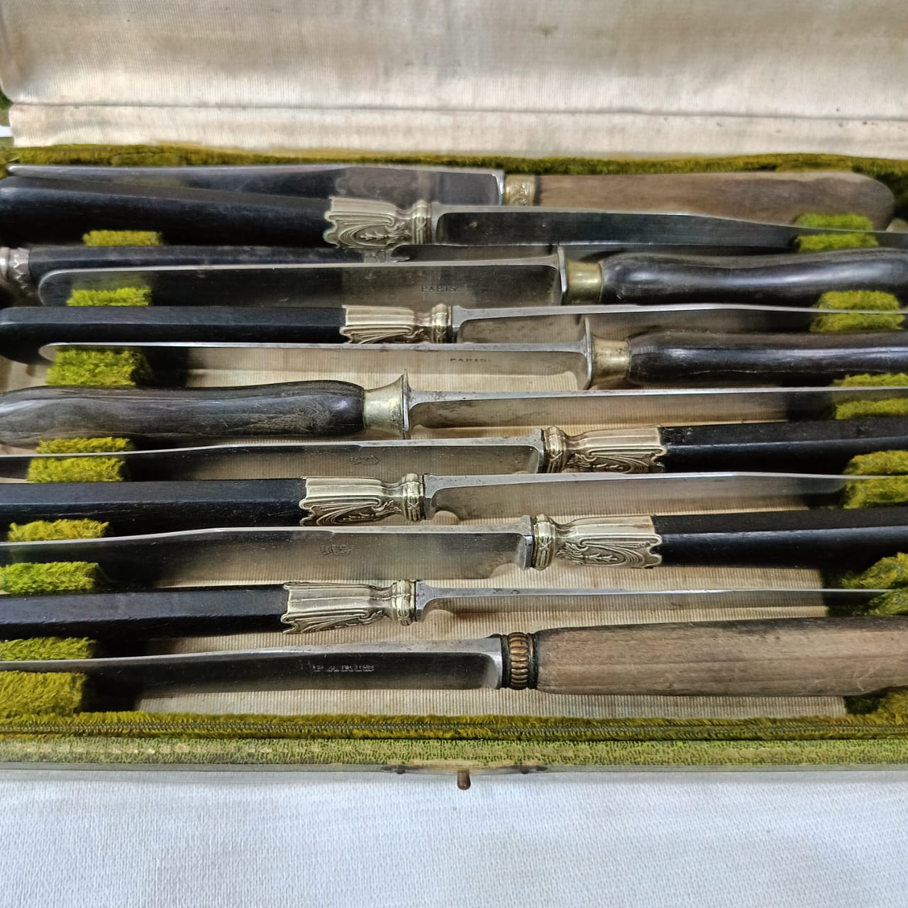 Coffret argenté antique vintage 12 pièce