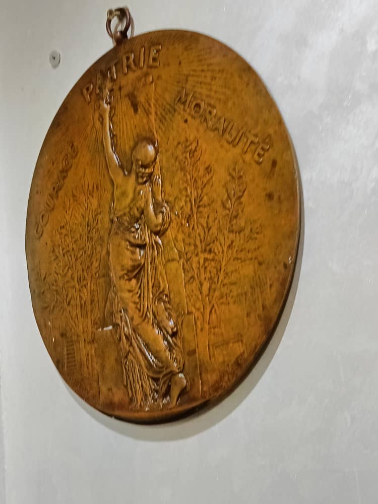 Pièce Art déco en bronze ancien 26cm