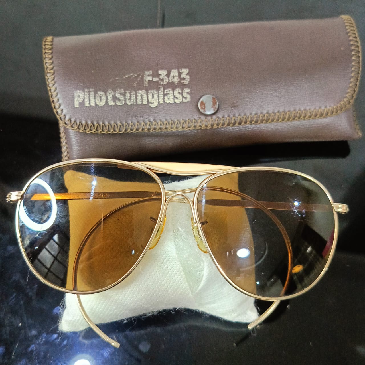 Lunette pilotsunglass américain en plaqué or vintage original