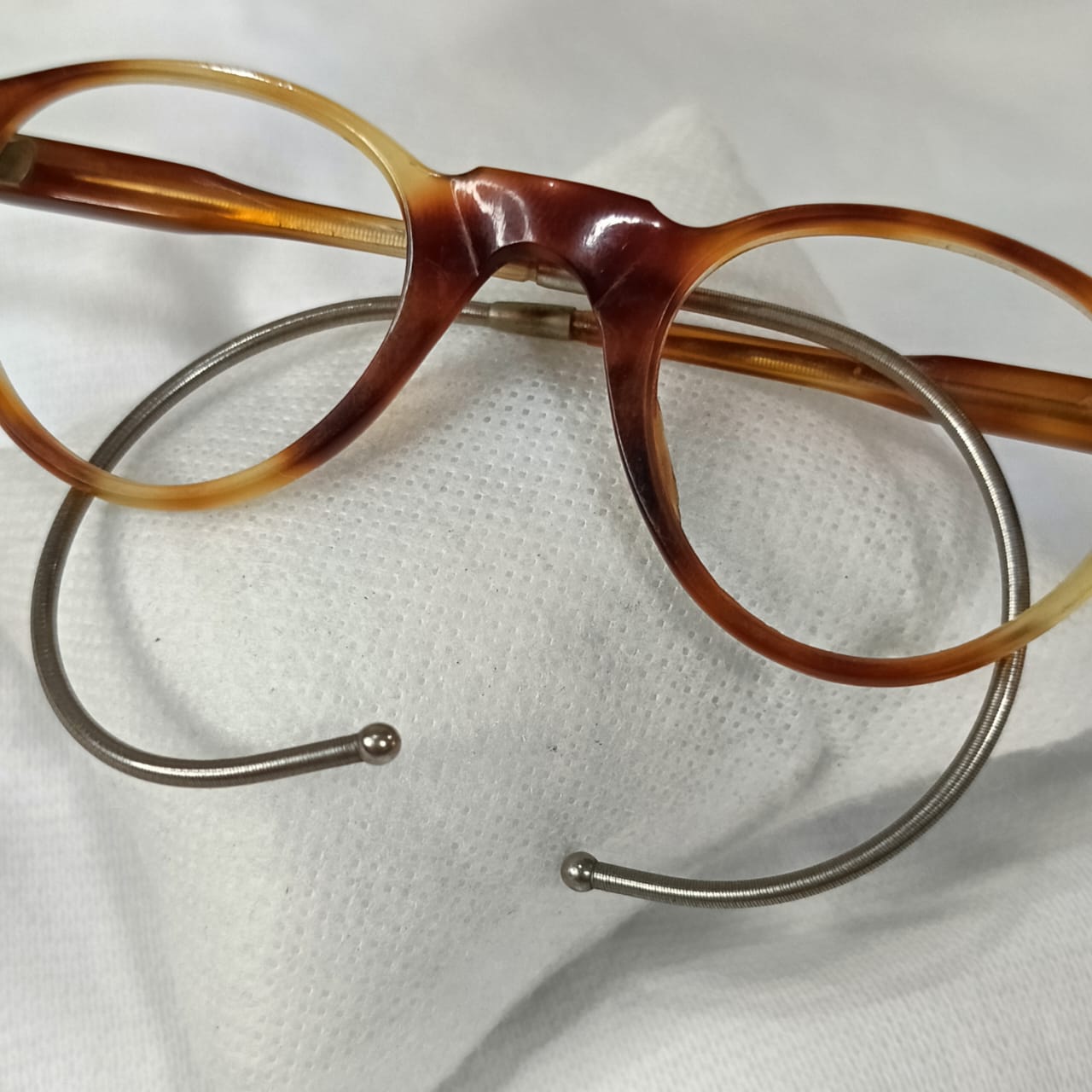 Cadre du lunette vintage original
