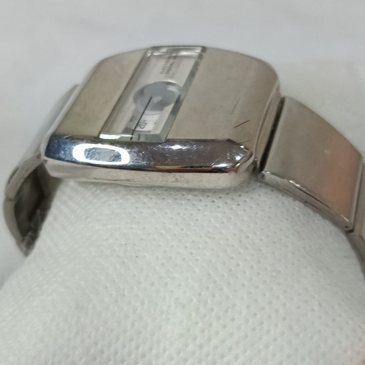 Montre électronvolt Quartz original
