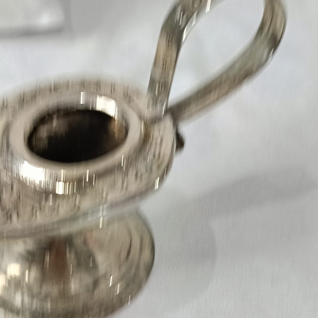 مصباح زيتي قديم نحاس أبيض