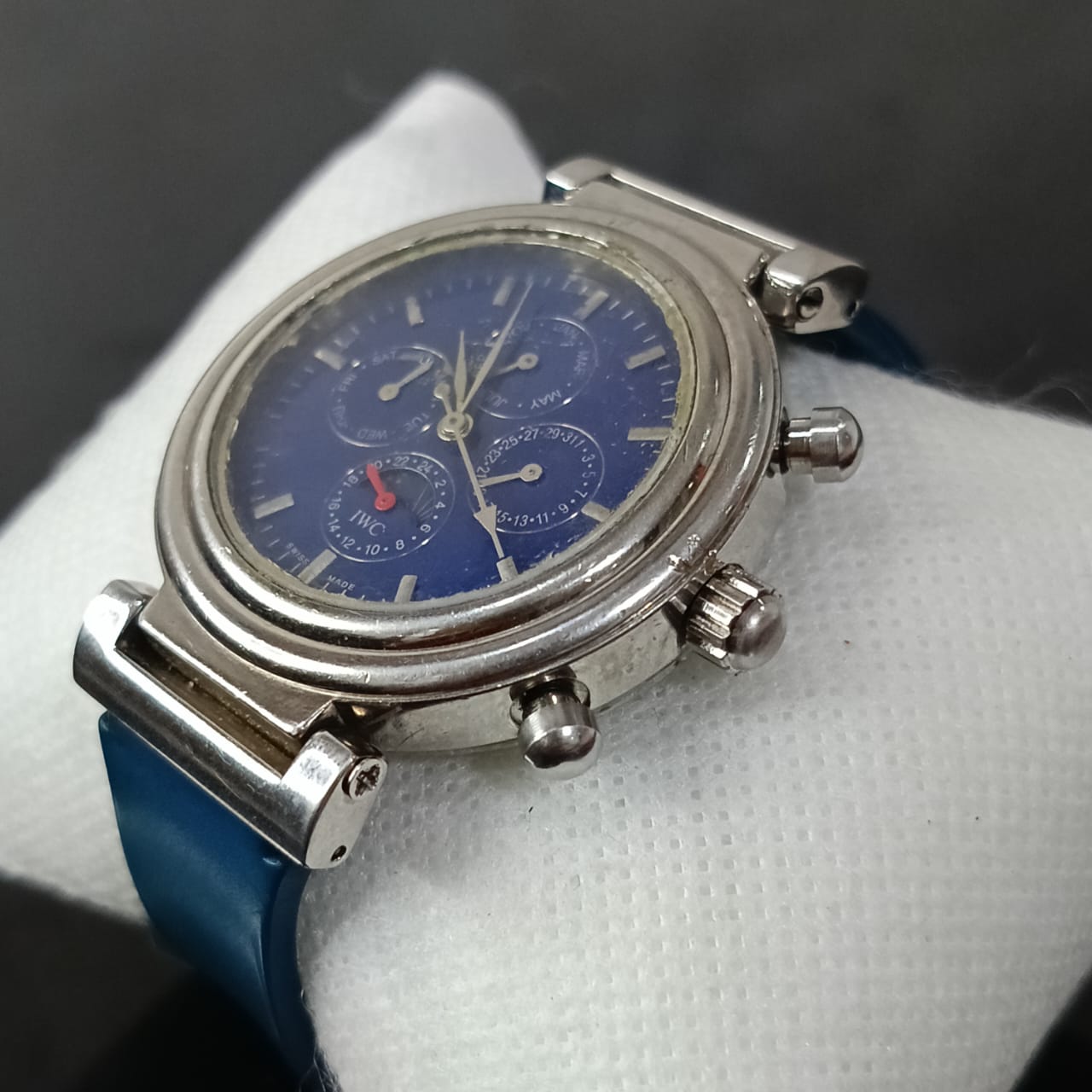 Montre iwc automatique ancien