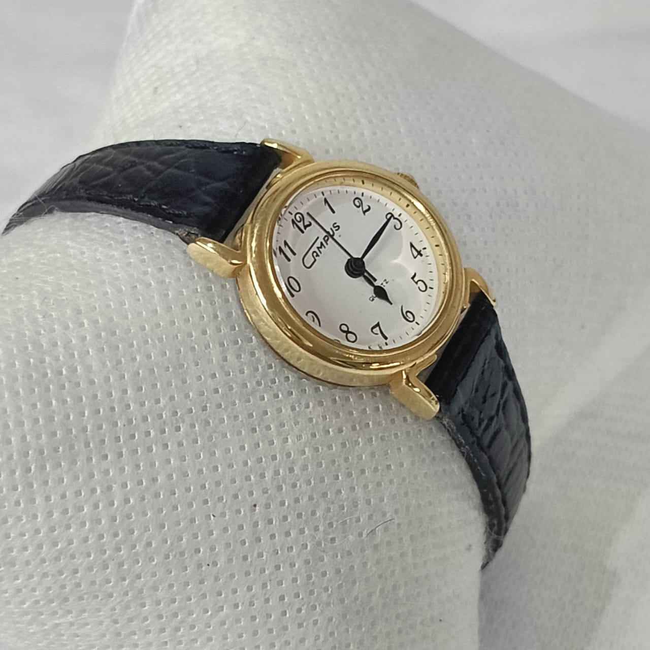 Montre campus France femme original Quartz