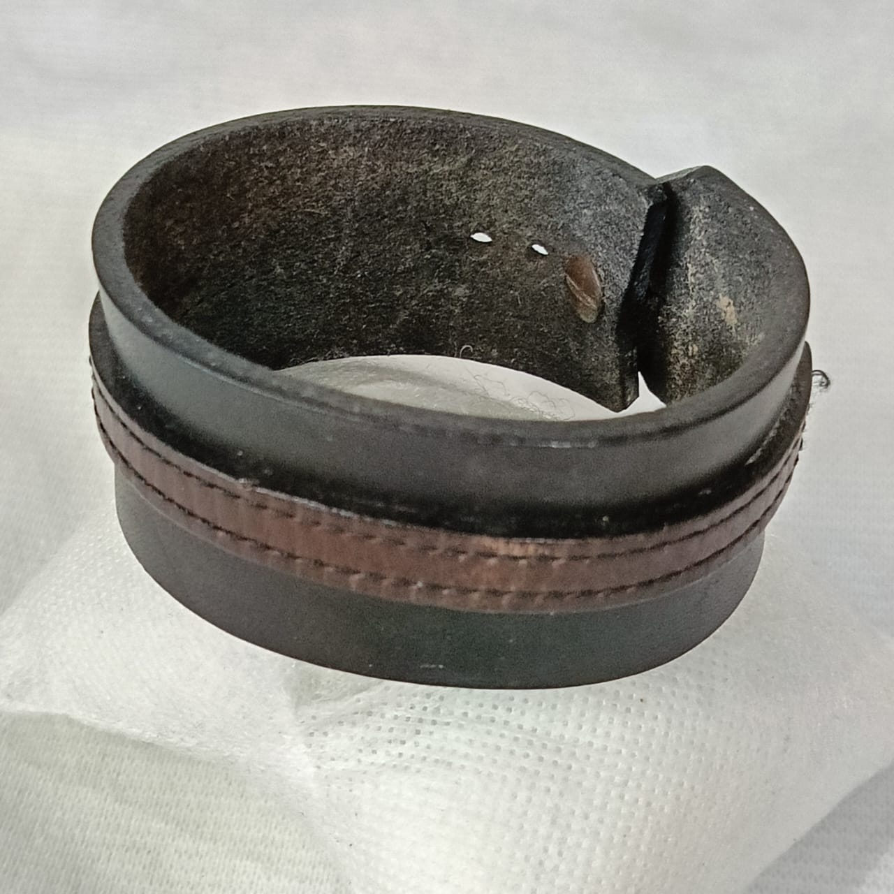 Bracelet en cuirantique original