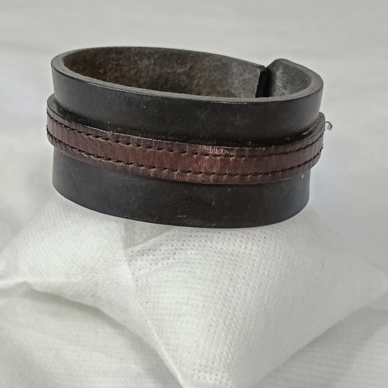 Bracelet en cuirantique original