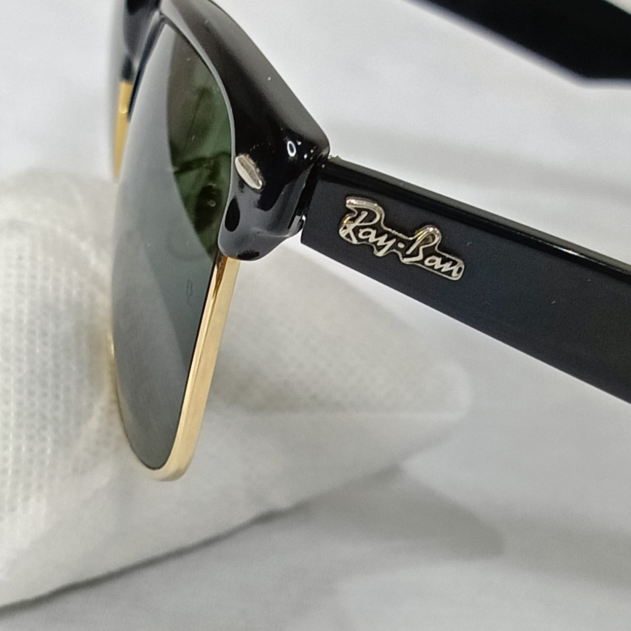 Lunettes de soleil Ray-Ban B&L Wayfarer Max II W1272 monture or ébène verres G-1
