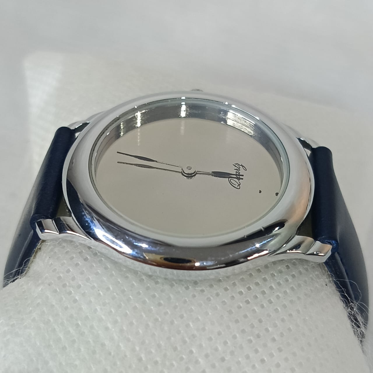 Montre Darty miroir Quartz original