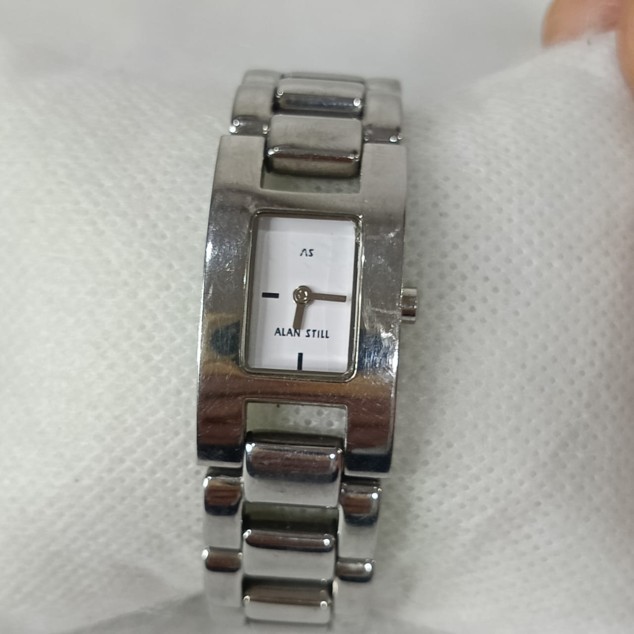 Montre alan Still femme original Quartz acier inoxydable vintage