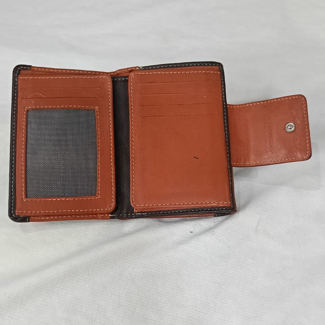 Portefeuille TG femme En cuir vintage original