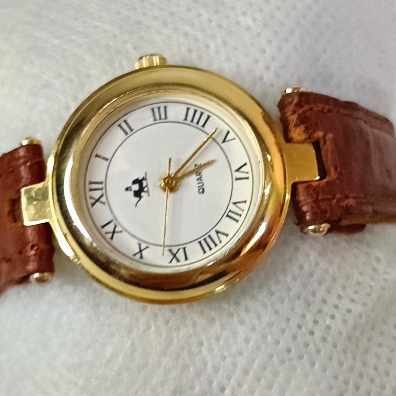 Montre femme quartz original en plaqué or