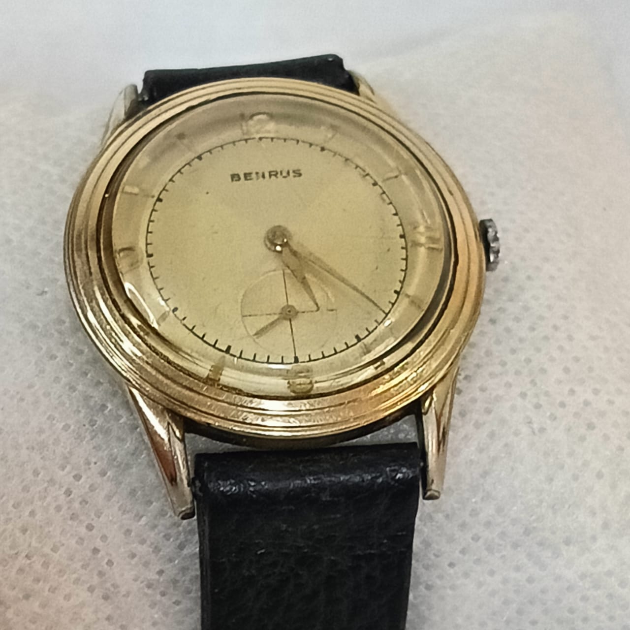 Montre benrus mécanique plaqué or 10k