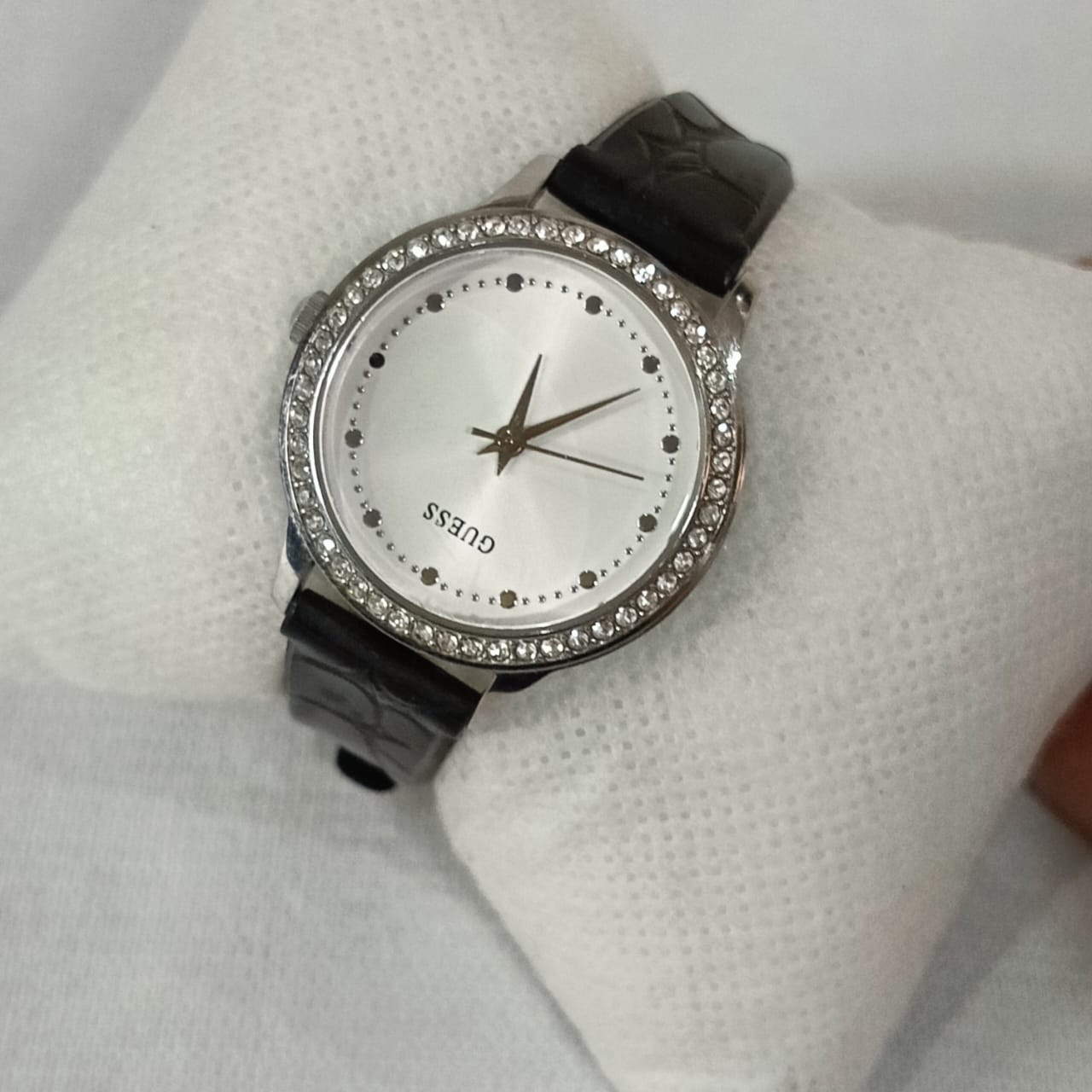 Montre Guess Femme original