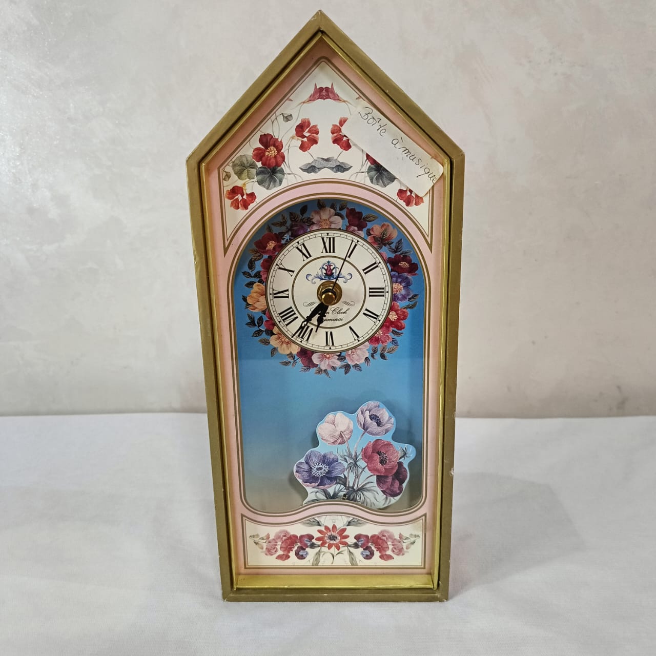 Horloge Quartz musique mécanique vintage