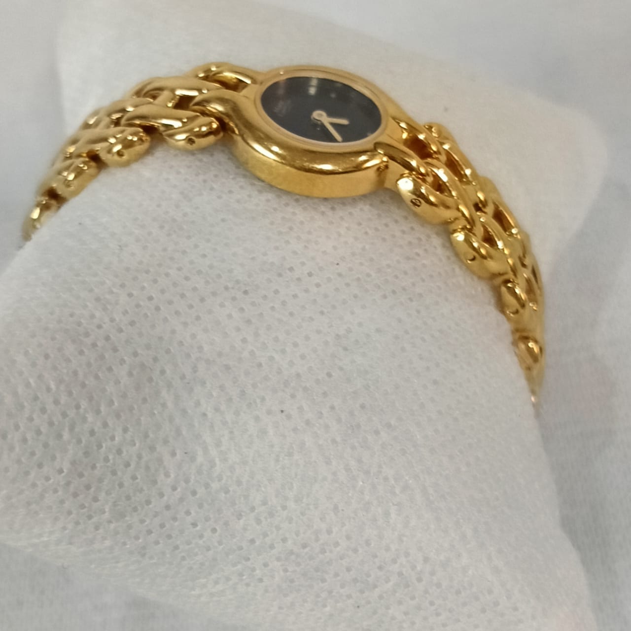 Montre Marie laurena Quartz swiss -france en plaqué or