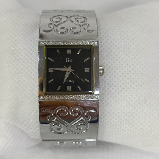 Montre Go femme original Quartz