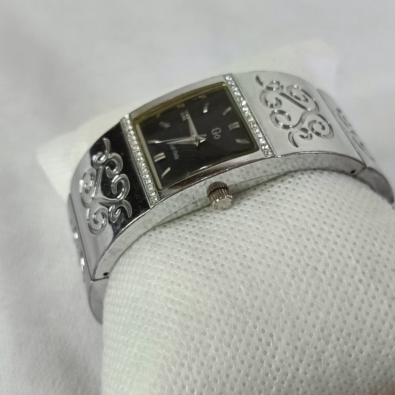 Montre Go femme original Quartz