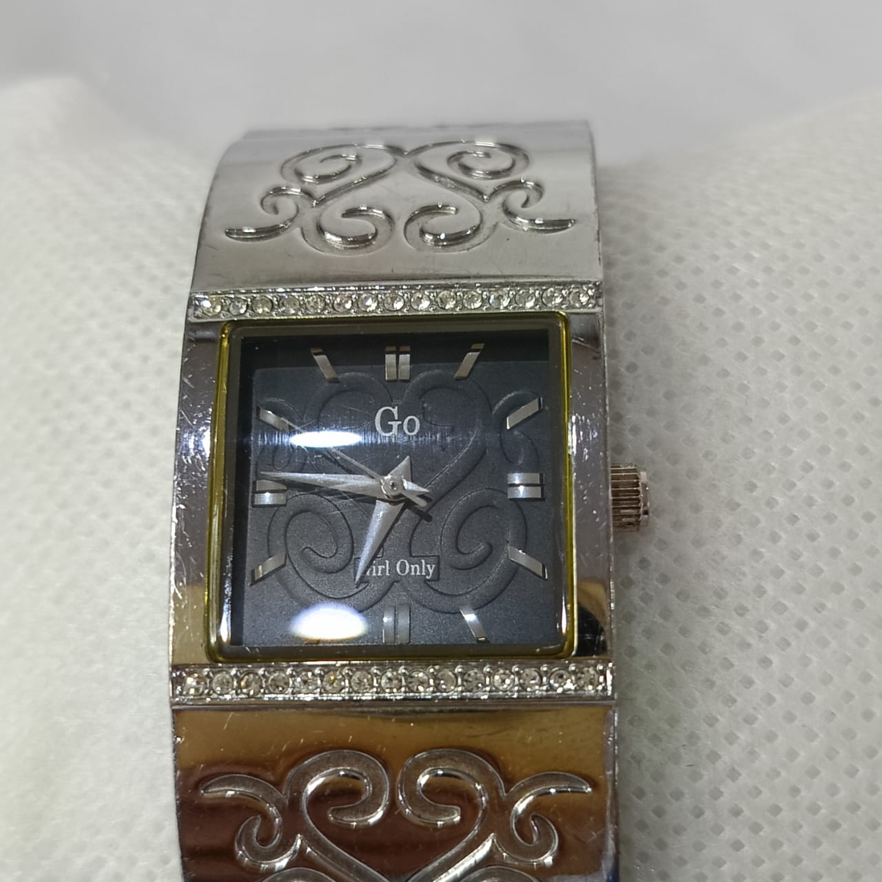 Montre Go femme original Quartz