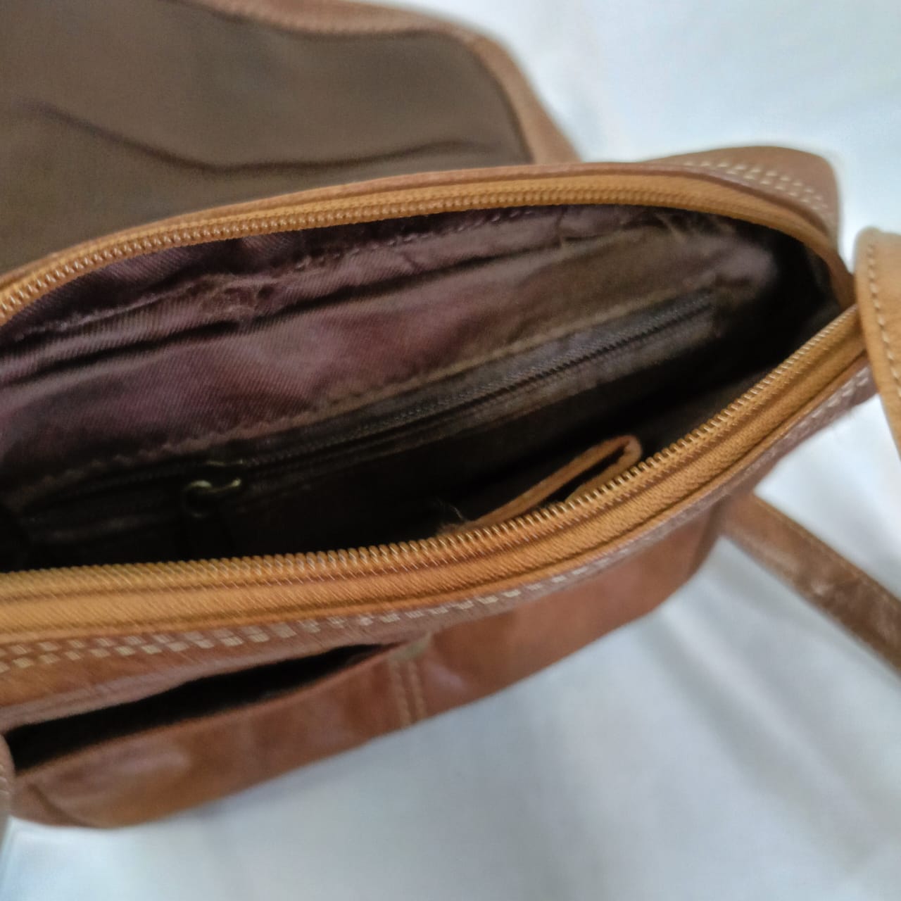 Sac en cuir vintage femme original
